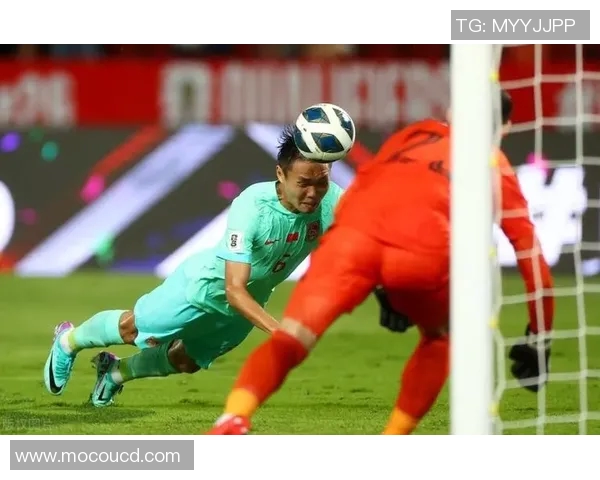 惊险一幕！阿代米单刀破门错失，颜骏凌无辜“救场”